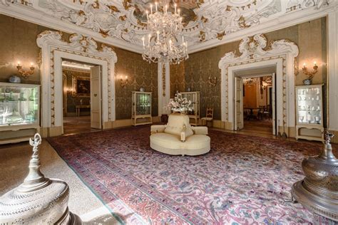 Queen Victoria’s favorite Tuscan villa for sale for more 